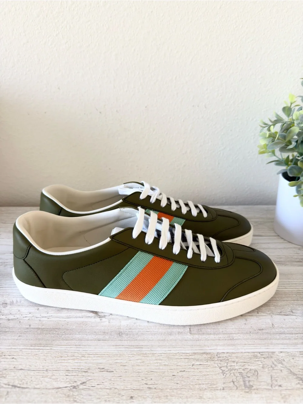 New Gucci G74 men leather sneakers with Web, dark green olive, size 9.5, US 10